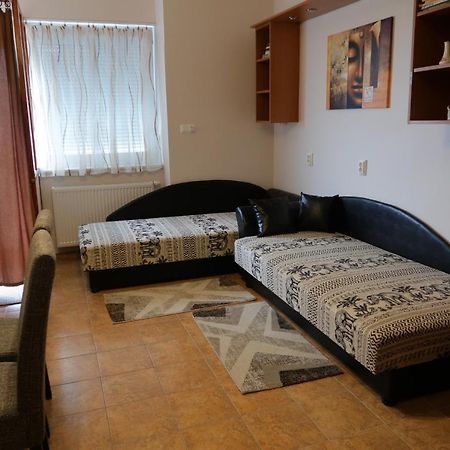 Eva Apartman Szigetvar Ngoại thất bức ảnh