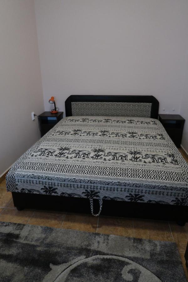 Eva Apartman Szigetvar Ngoại thất bức ảnh