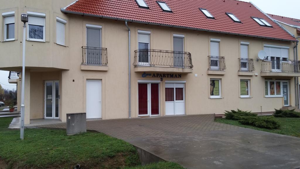 Eva Apartman Szigetvar Phòng bức ảnh