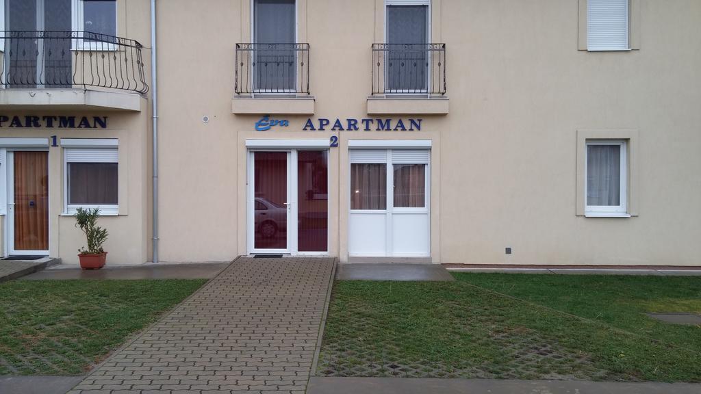 Eva Apartman Szigetvar Ngoại thất bức ảnh